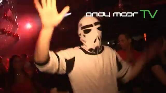 Andy Moor &amp; Sue McLaren - Fight The Fire  /  Club Mix)