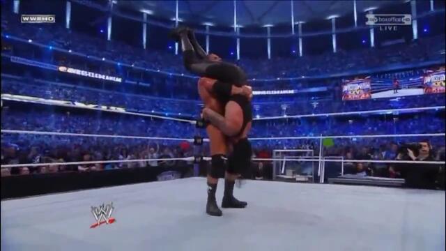 Triple H Tomstone Piledriver to Undertaker WrestleMania 27