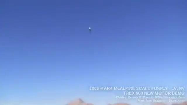 Невероятни трикове с малък хеликоптер