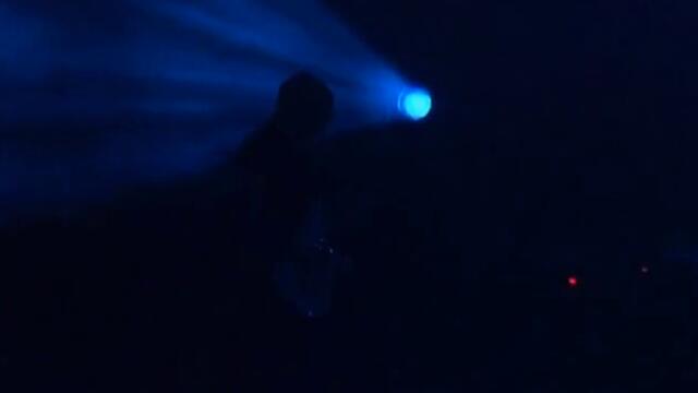 Joe Satriani - Flying In A Blue Dream