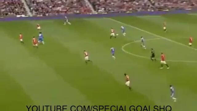 Уникалния пропуск на Торес в мача Ман. Юнайтед - Челси