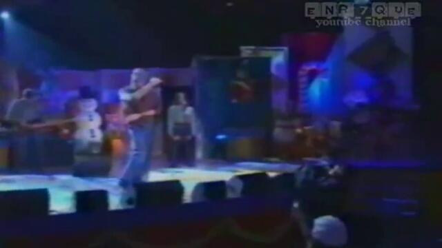 Enrique Iglesias - Best live performance (ever)
