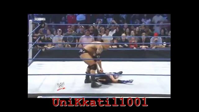 Undertaker Helps Rey Mysterio