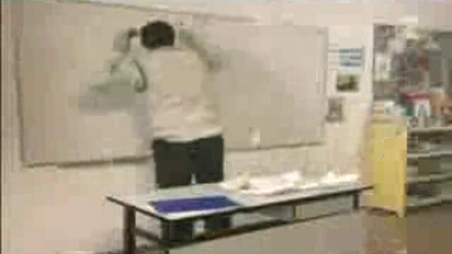 Бой В Училище По Даскала