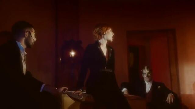 Florence ft. The Machine - Shake It Out (Official Video - 2011)