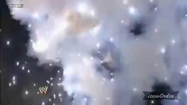 The Undertaker Хвърля светкавица пред Kane