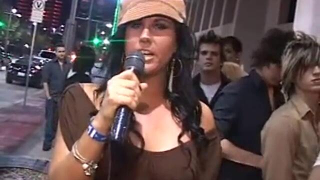 IVY LOUNGE -GET EXPOSED