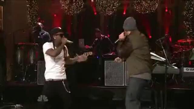 Eminem ft. Lil Wayne - No Love ( на сцена ) !
