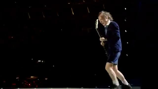 AC/DC The Jack, Live At River Plate HQ