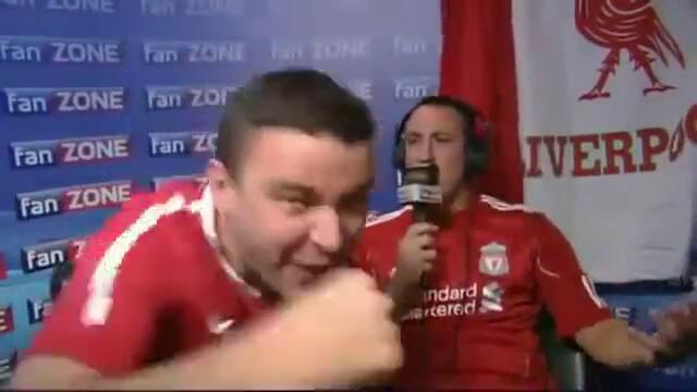 Реакцията на коментатора на Ливърпул след фамозният гол на Бербатов