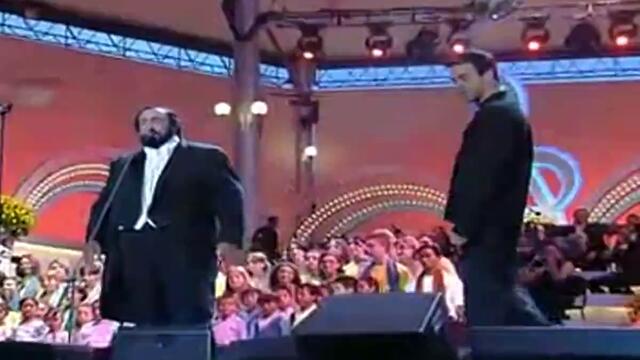 Enrique Iglesias ft. Luciano Pavarotti - Cielito Lindo