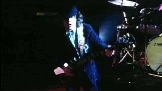 1979 ACDC - Highway To Hell (Alternate Alberts Video)