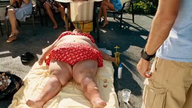 Не е първа прелест но я канят на среща!