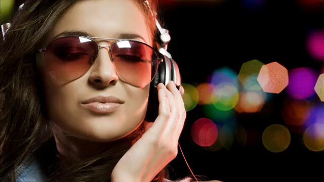 New! Ангел и Моисей - Черно море ( R n B Version) - VBOX7