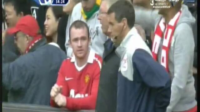 Manchester United Fan Looks Like Wayne Rooney !! (Fake Rooney)