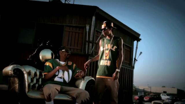 Snoop Dogg feat. Wiz Khalifa &amp; Bruno Mars - Young, Wild &amp; Free (Official Uncensored Video)