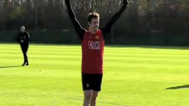 Manchester United Crossbar Challenge NEW_(360p)