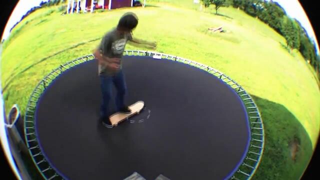 Луд скейт трик - 900 Double Flip