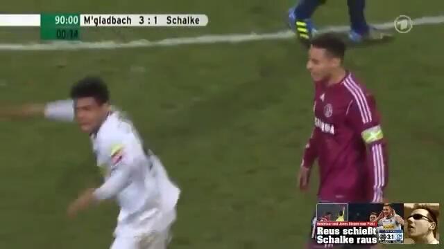 Jermaine Jones rastet aus und sieht Rot - M'gladbach 3-1 Schalke 04 - Fight-Club 21_12_2011
