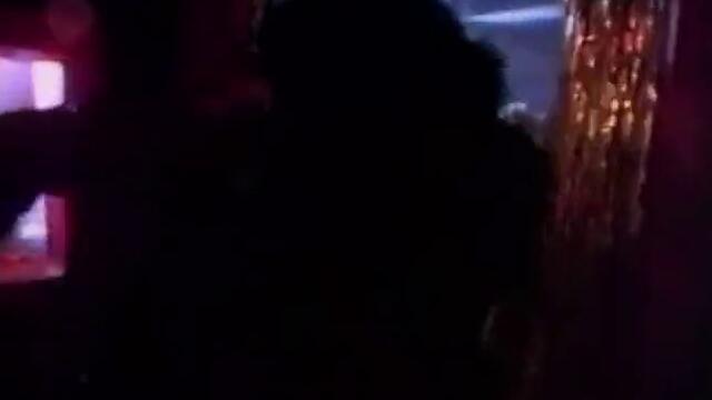 Mötley Crüe Girls girls girls uncensored