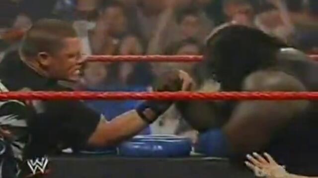 WWE John Cena vs Mark Henry Arm Wrestling