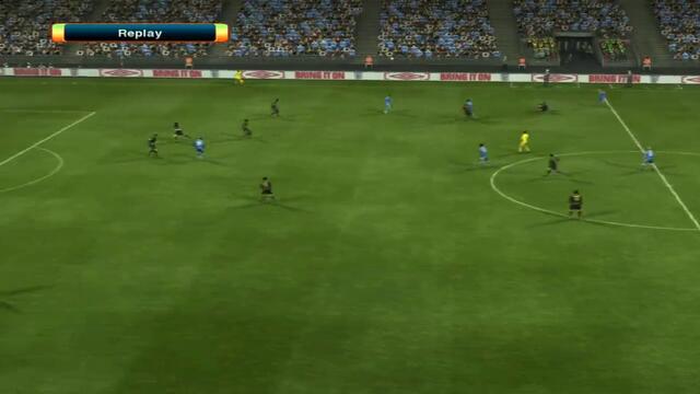 Феноменален гол срещу Барселона (pes 2012)