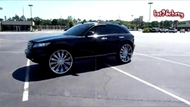 Black Infiniti FX 35 on 28_ Bentchi Rims - HD