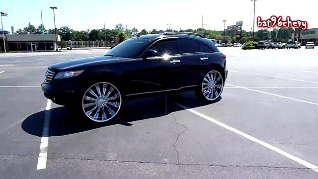 Black Infiniti FX 35 on 28_ Bentchi Rims - HD